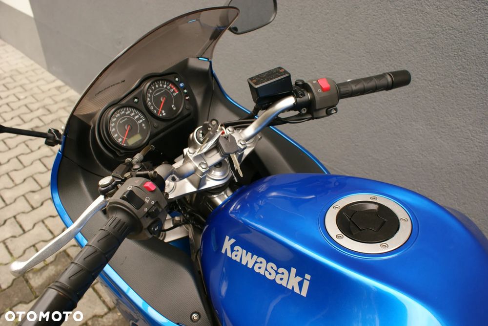 Kawasaki ER - 14