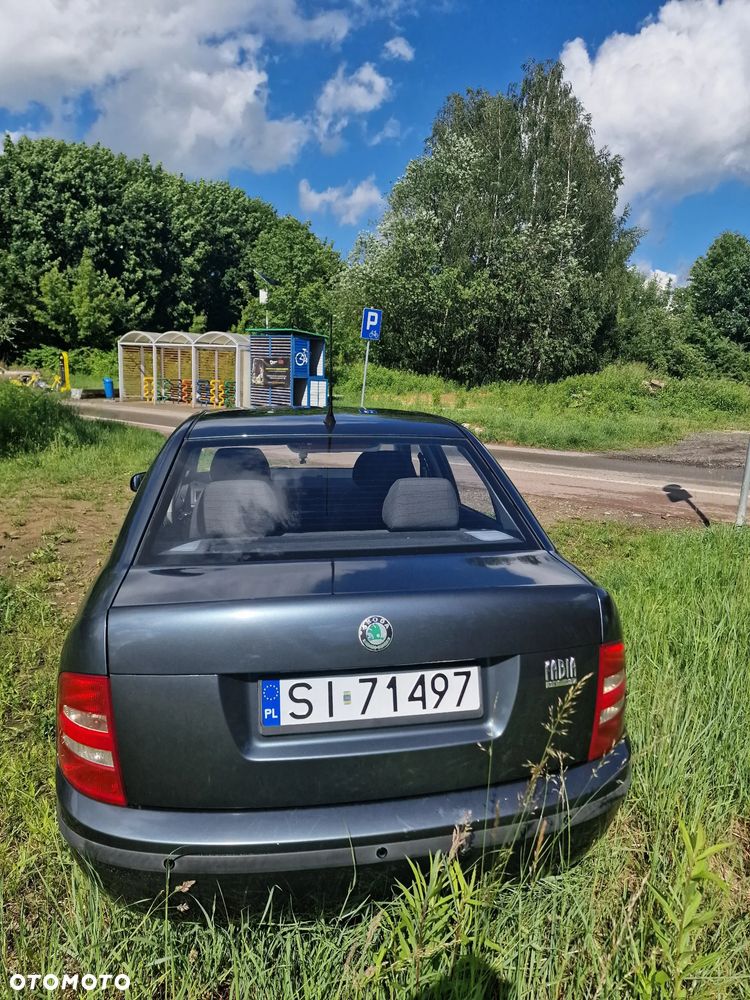 Skoda Fabia - 4