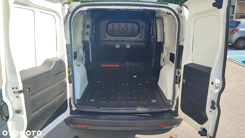 Fiat Doblo - 17