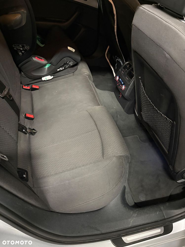 Audi A6 Avant 3.0 TDI Multitronic - 12