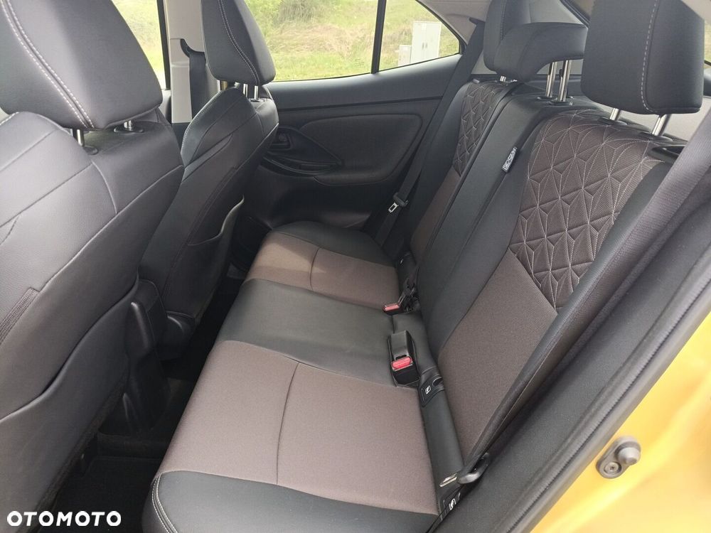 Toyota Yaris Cross - 14
