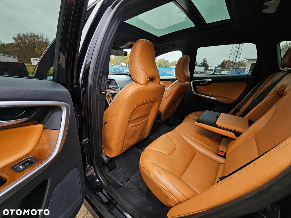 Volvo XC 60 D4 Geartronic Summum - 16