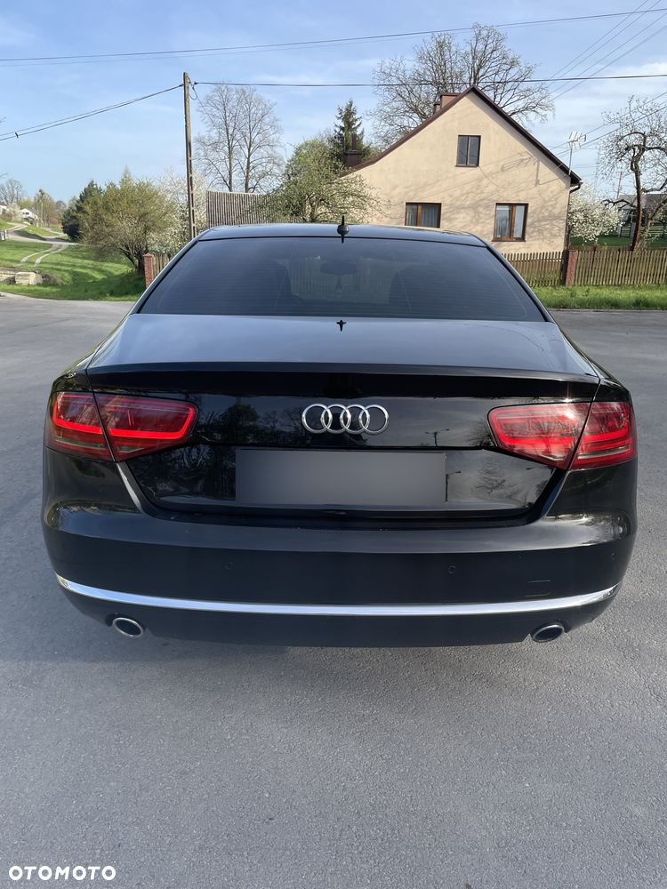 Audi A8 - 5