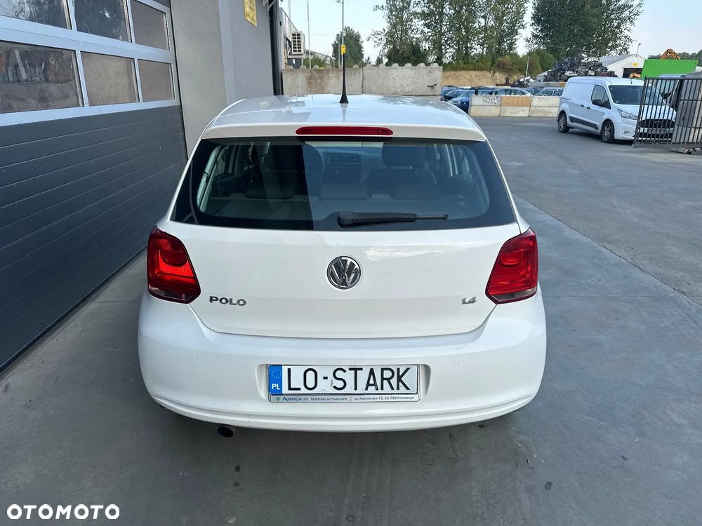 Volkswagen Polo 1.4 Comfortline - 2