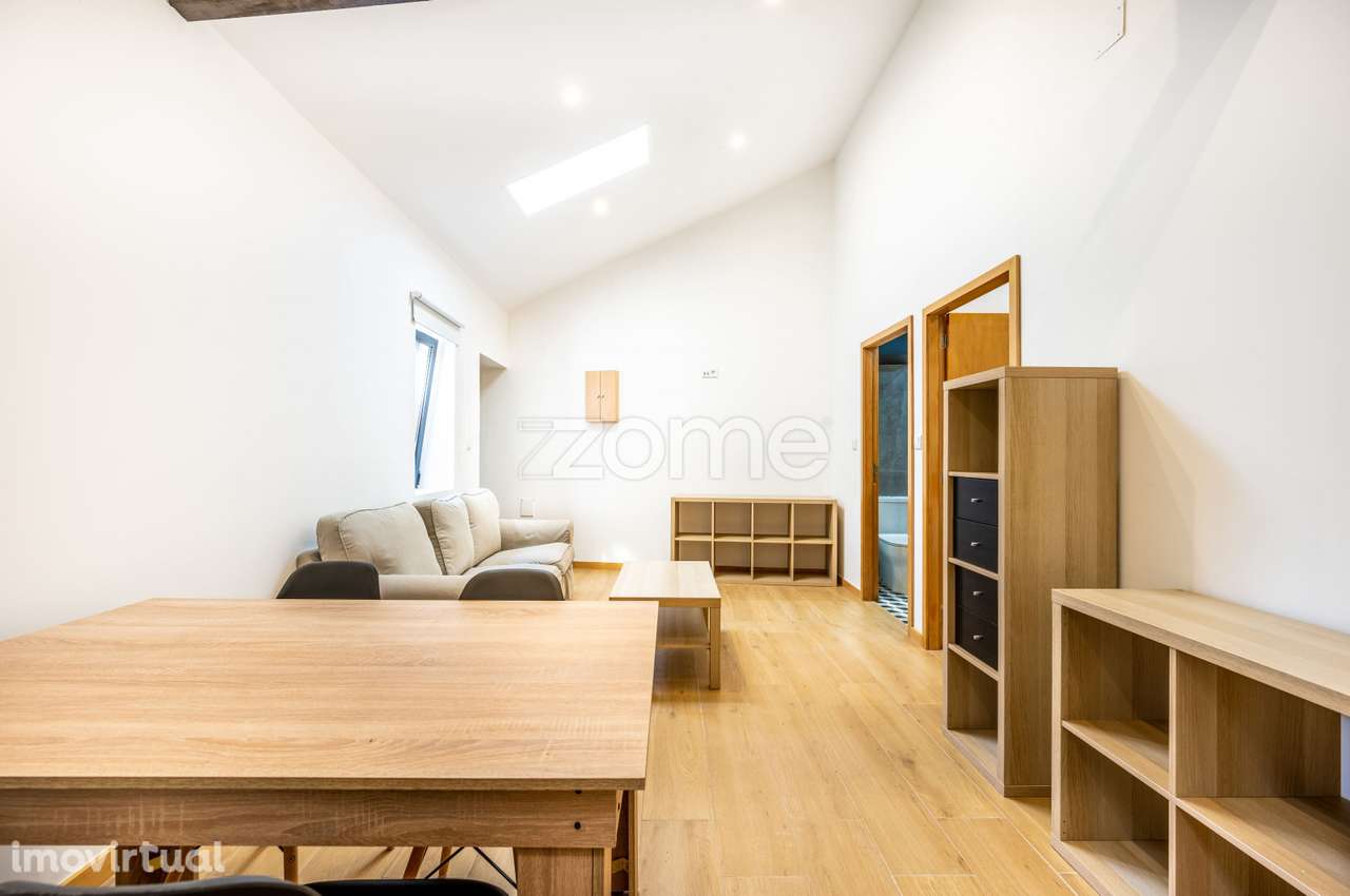 Moradia T2 na Rua da Boavista - Metro da Lapa - Praça da República - Grande imagem: 3/14