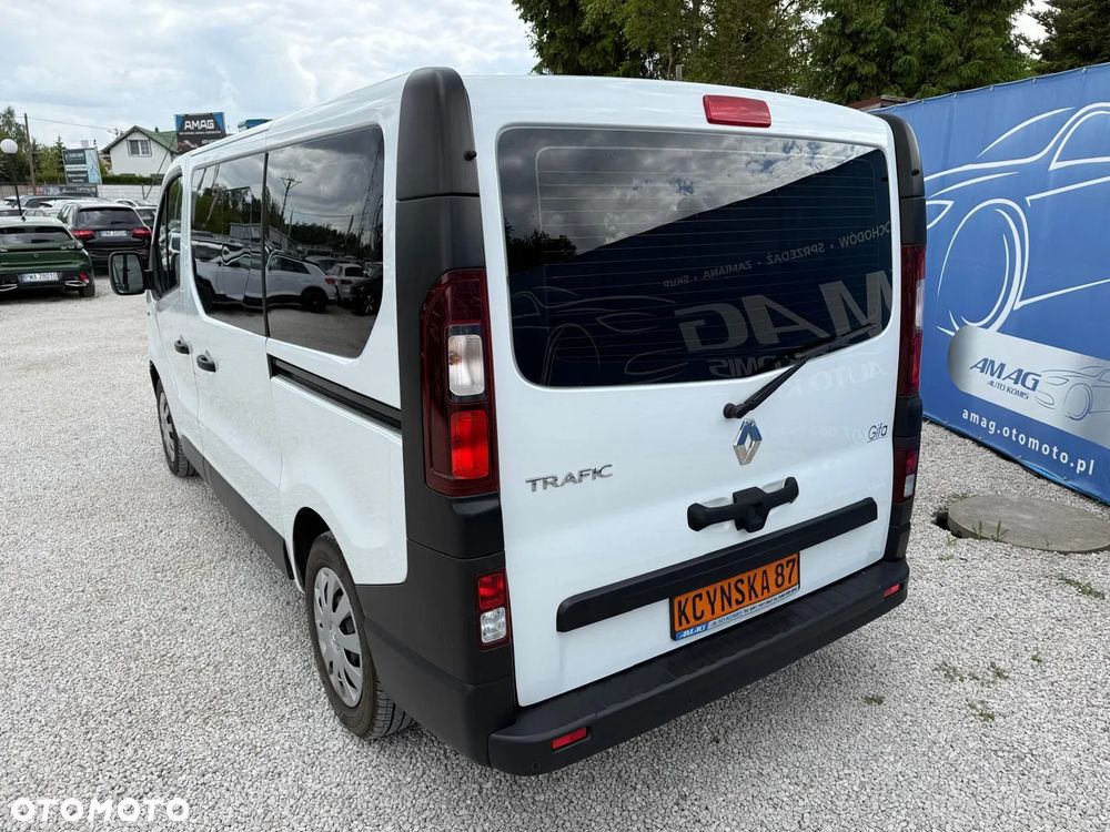 Renault TRAFIC - 8