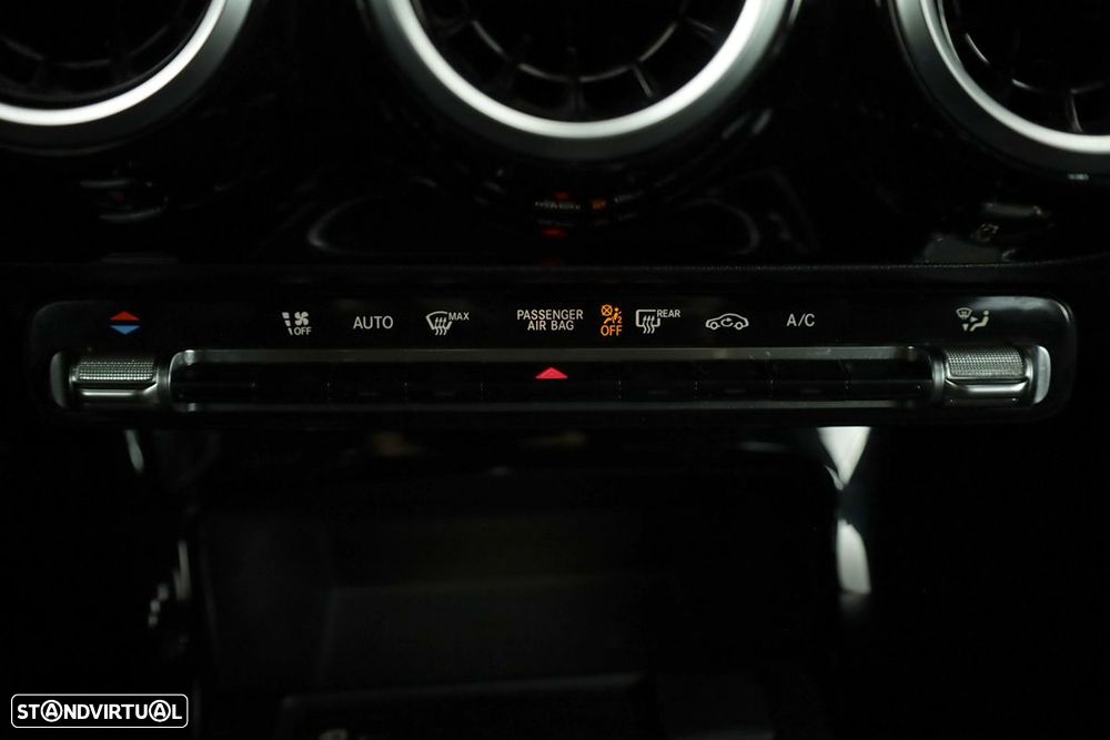 Mercedes-Benz CLA 180 d Shooting Brake Business Solutions.Grande Frota Aut. - 13