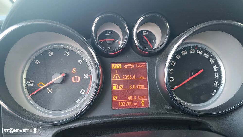 Opel Astra Sports Tourer - 18