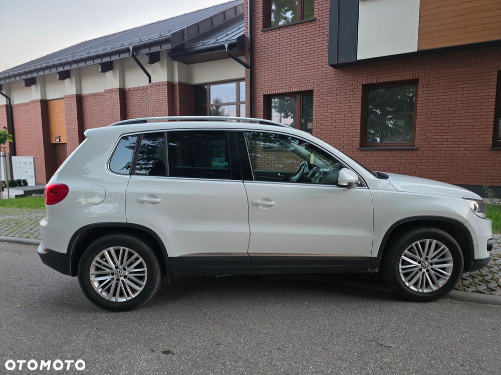 Volkswagen Tiguan - 2
