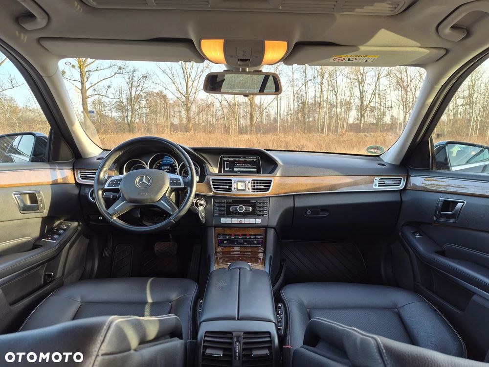 Mercedes-Benz Klasa E 250 CDI 4-Matic Avantgarde - 15