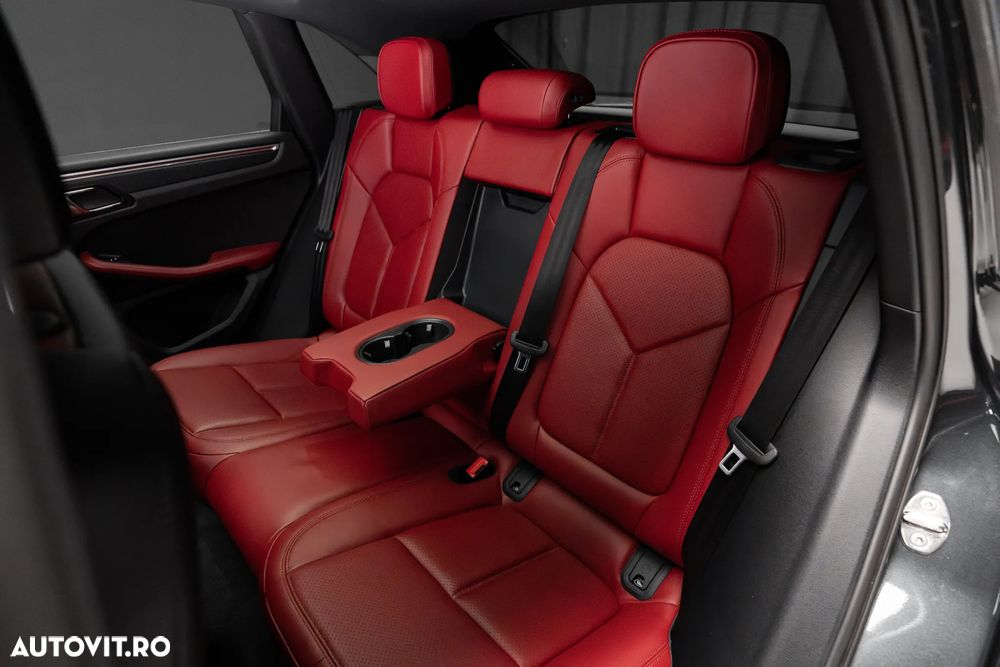 Porsche Macan Standard - 31