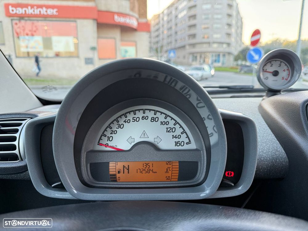 Smart ForTwo Coupé 0.8 cdi Passion 45 - 10