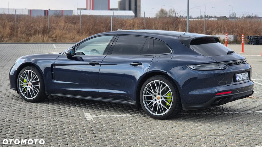 Porsche Panamera - 17