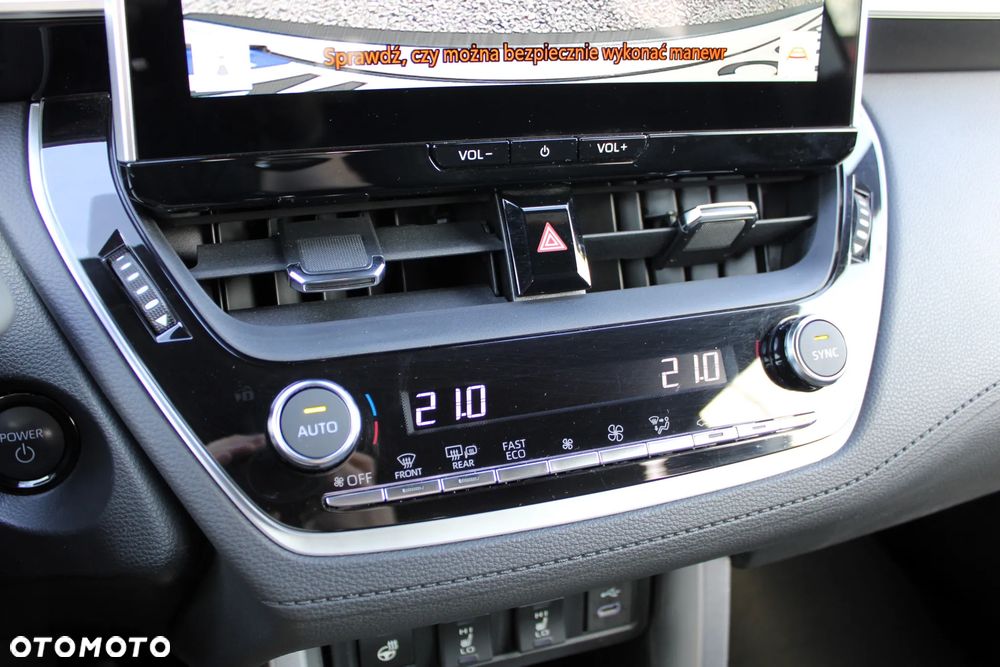 Toyota Corolla Cross 2.0 Hybrid Style - 27