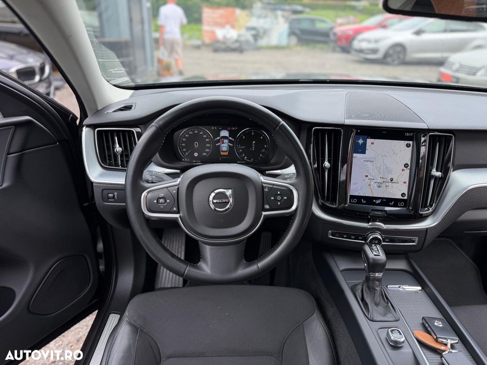 Volvo XC 60 D4 AWD Momentum - 7