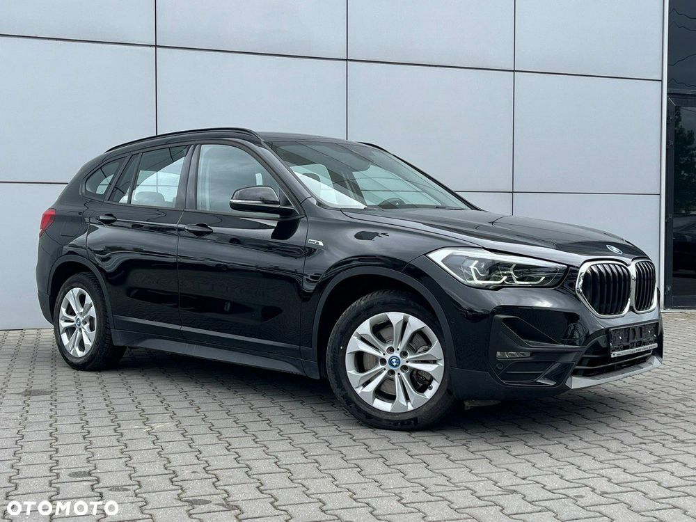 BMW X1 xDrive25e Advantage - 6