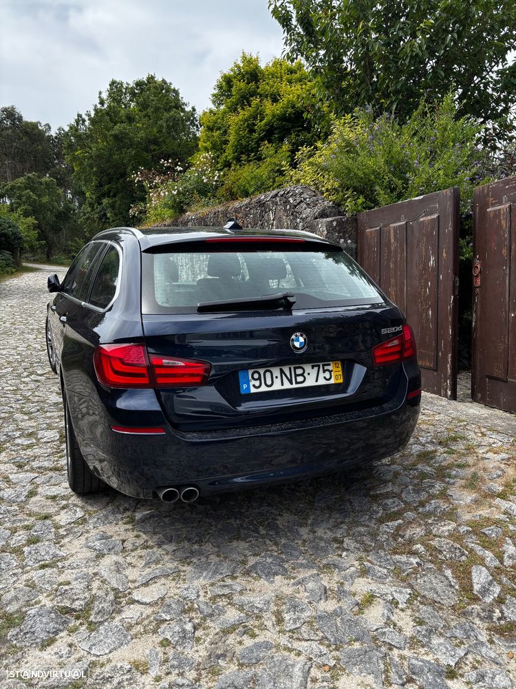 BMW 520 d Auto 123g - 2