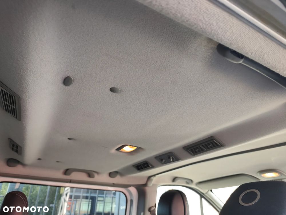 Renault Trafic - 25