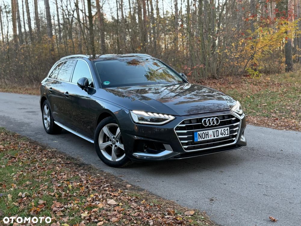 Audi A4 Avant 35 TFSI Sport S tronic - 22