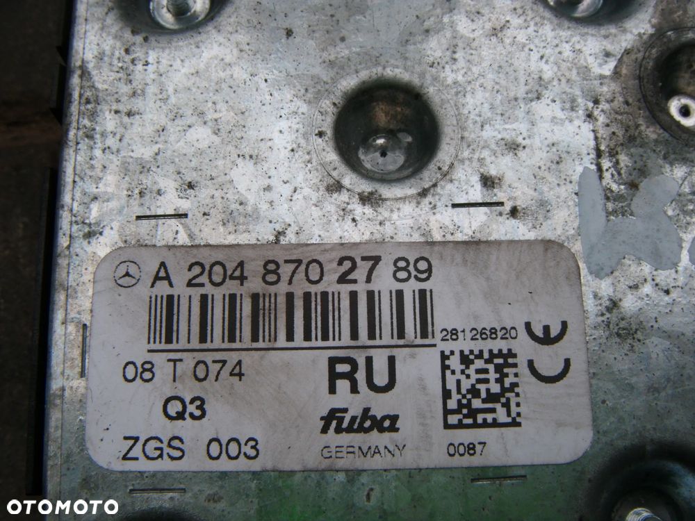 mercedes c klasa w204 08r  wzmacniacz antenowy a2048702789 - 2
