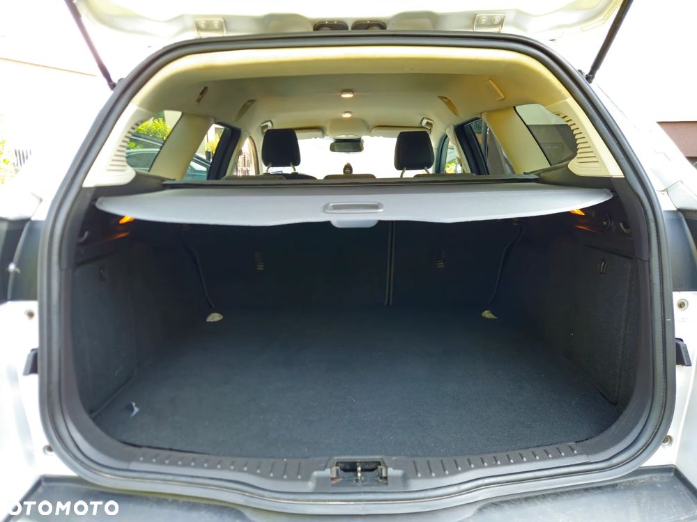 Ford Focus 1.6 TDCi DPF Start-Stopp-System Titanium - 13
