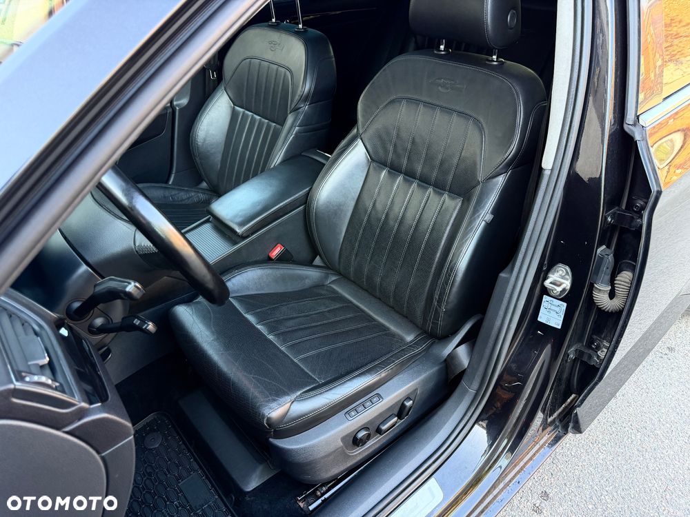 Skoda Superb 2.0 TDI L&K DSG - 8