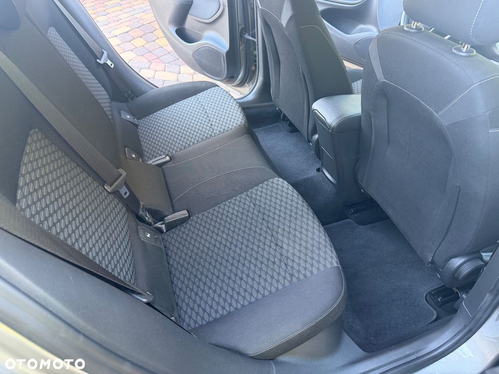 Opel Astra 1.4 Turbo Dynamic - 23