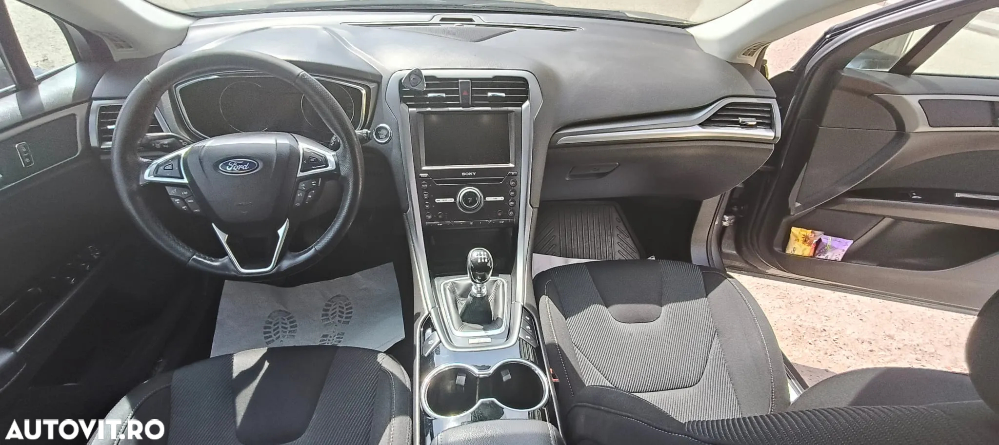 Ford Mondeo 2.0 TDCi Business - 7