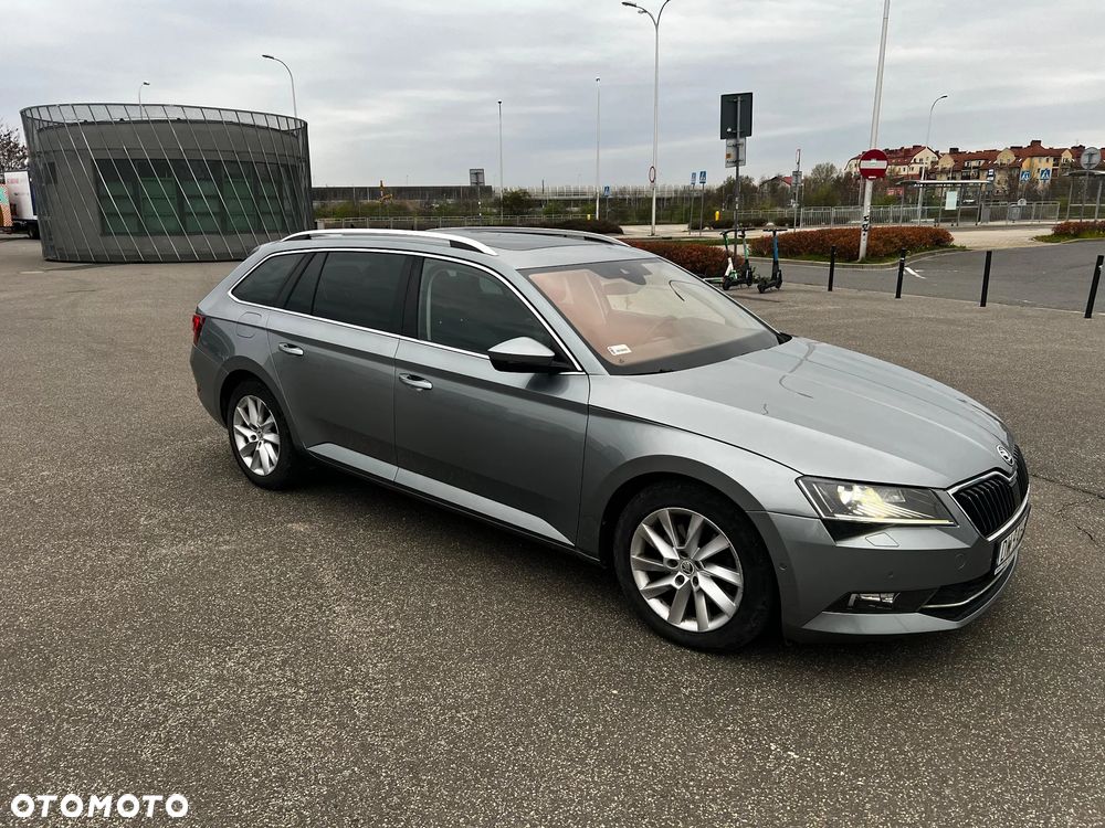 Skoda Superb 1.6 TDI GreenLine - 4