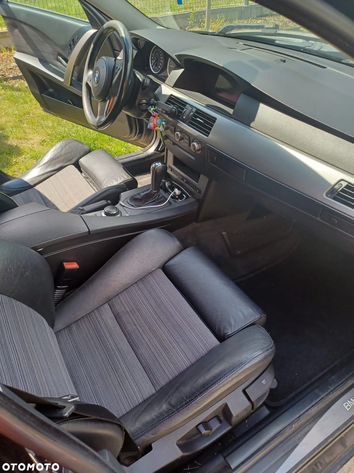 BMW Seria 5 520d Touring - 16