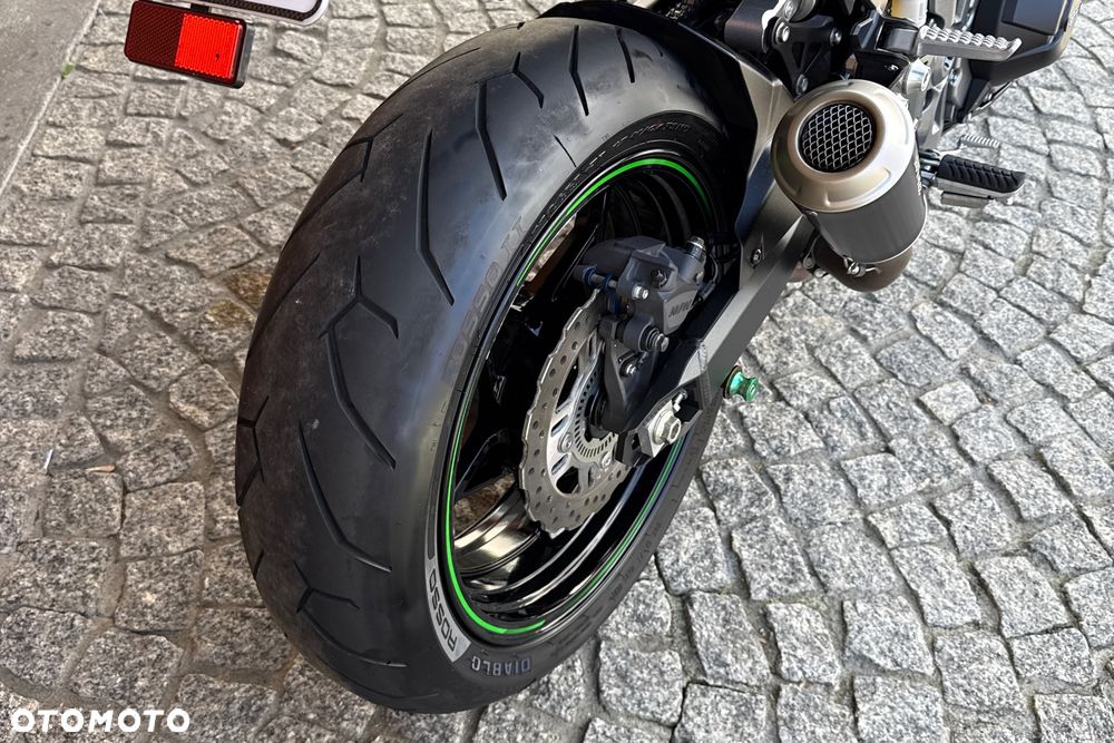 Kawasaki Z 900 - 9