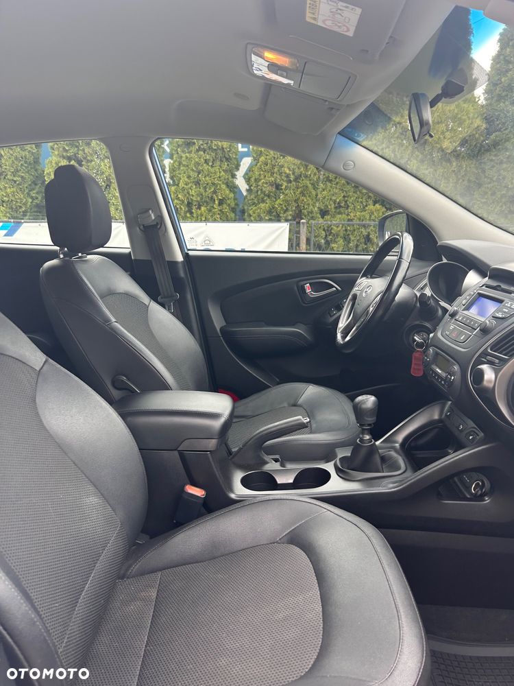 Hyundai ix35 1.6 2WD Fifa World Cup Edition - 7