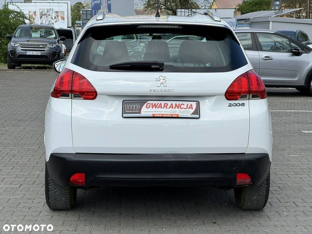 Peugeot 2008 1.2 Pure Tech Active - 7