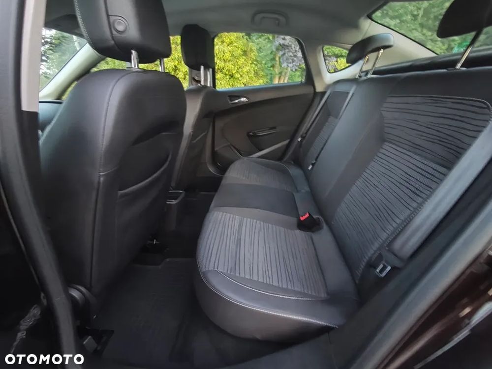 Opel Astra IV 1.6 Active EU6 - 13
