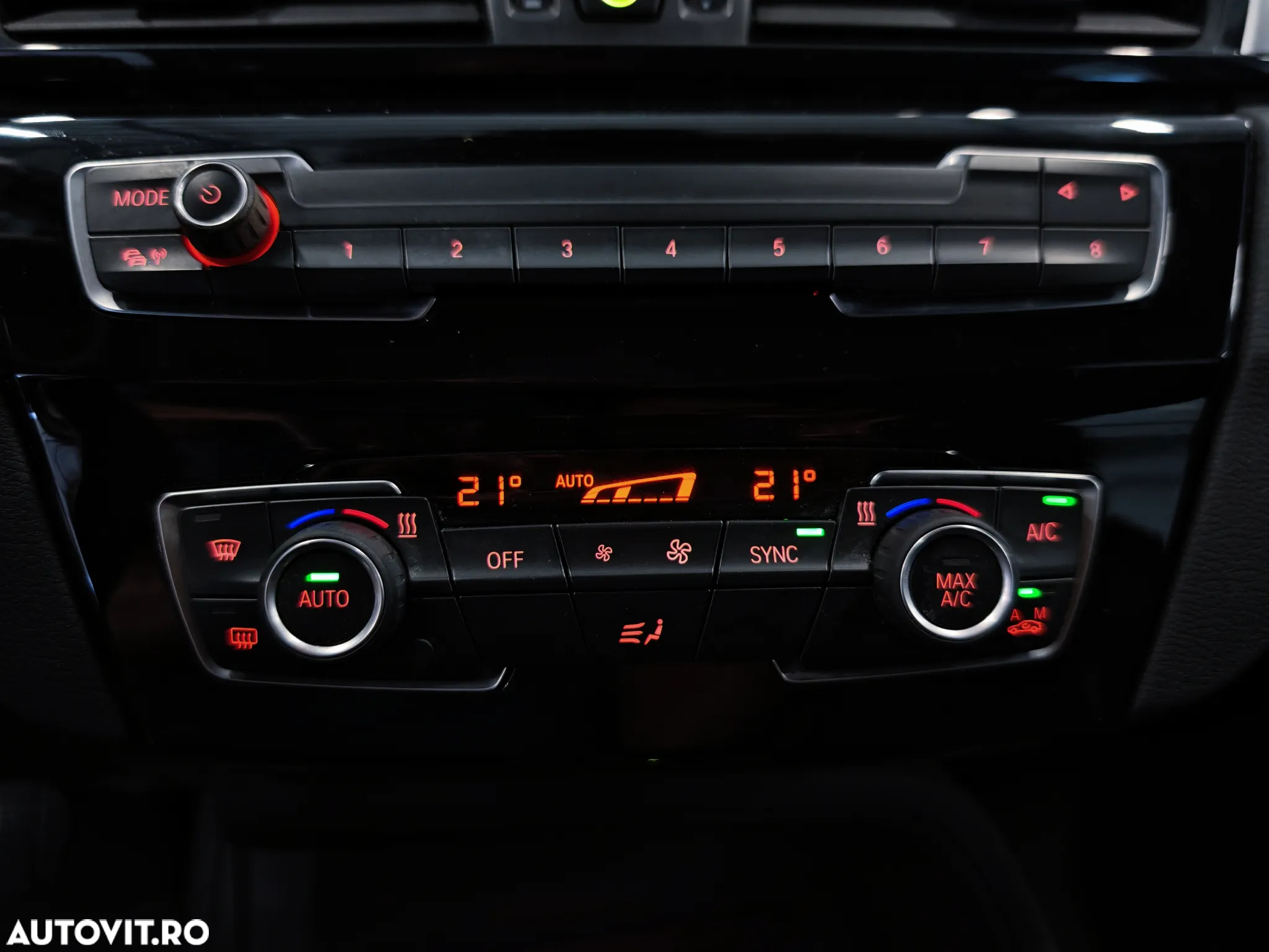 BMW X1 xDrive25e Advantage - 24