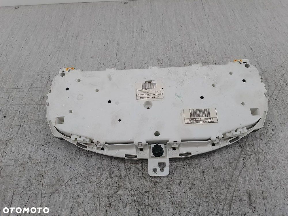 LICZNIK MAZDA 2 ( 03-07 ) 3M7110849MG   DD1455430 1.4 16V - 4