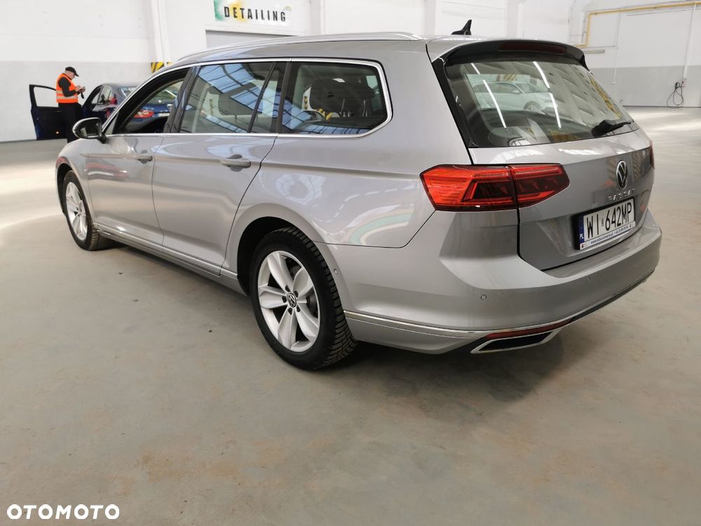 Volkswagen Passat 2.0 TDI EVO Elegance DSG - 6