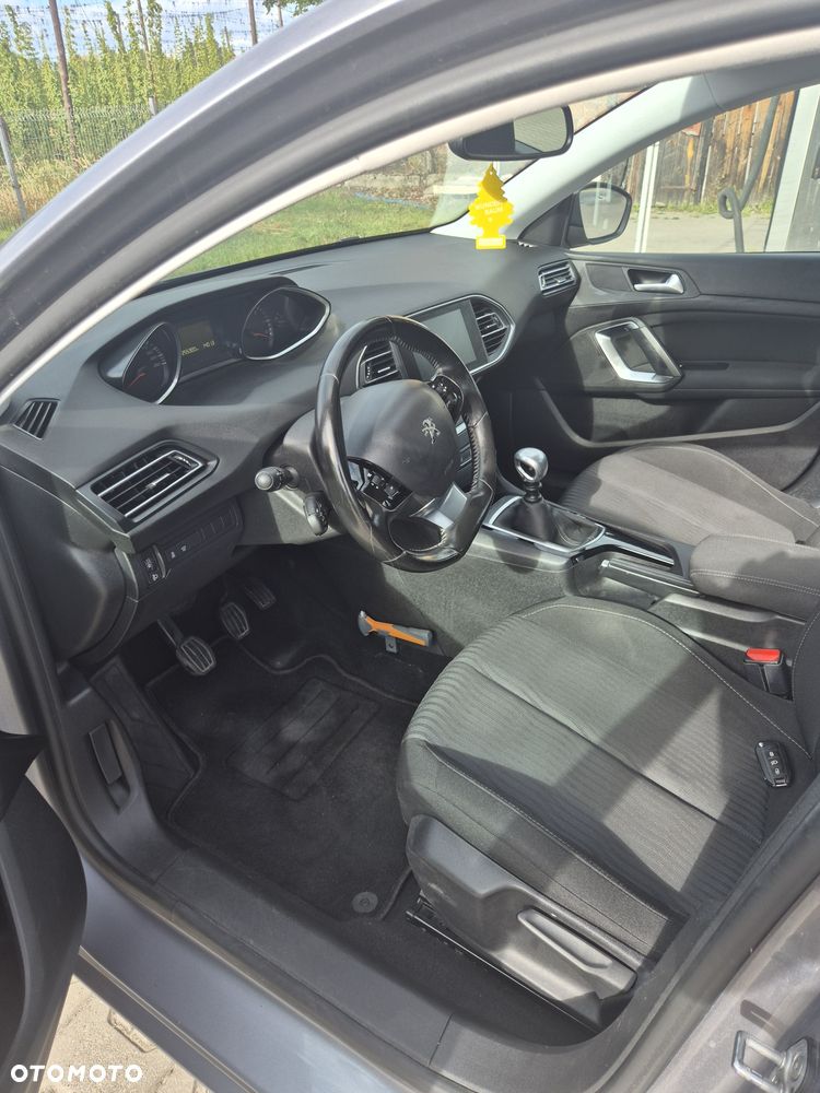 Peugeot 308 - 7