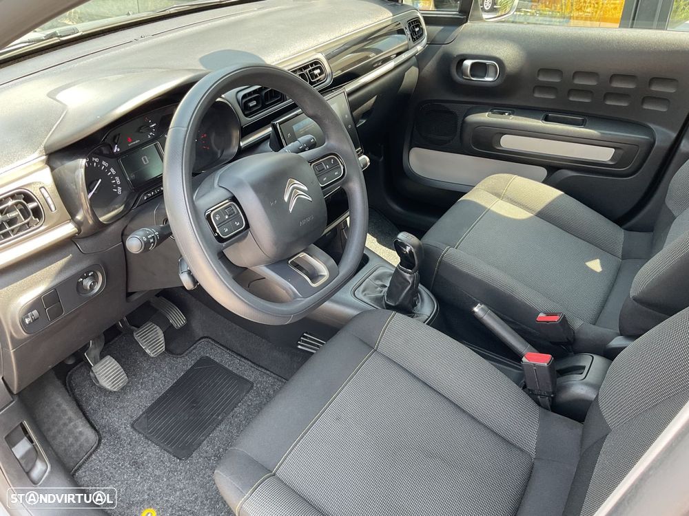 Citroën C3 1.2 PureTech Shine - 22