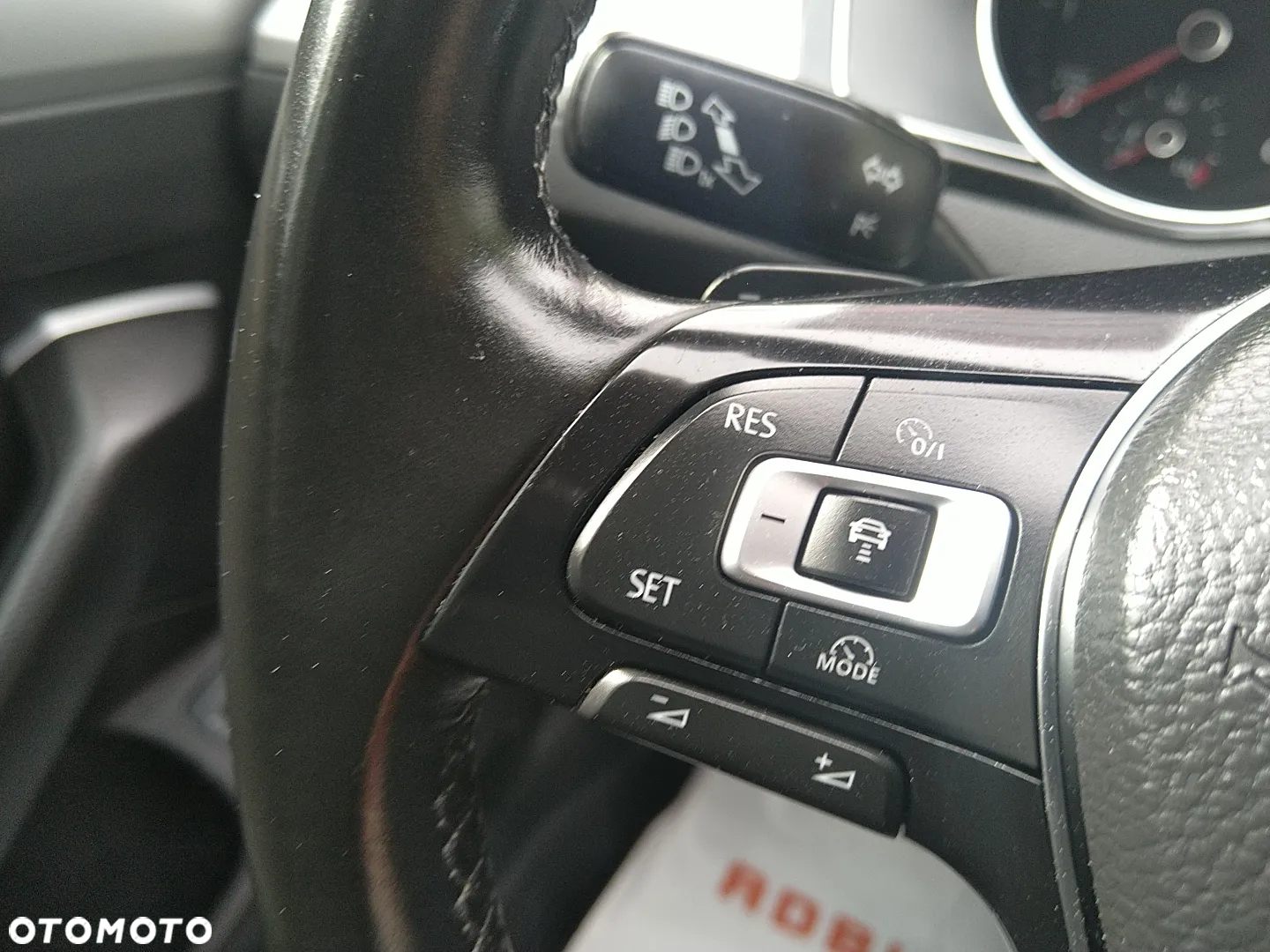 Volkswagen Passat 2.0 TDI BMT Comfortline DSG - 29