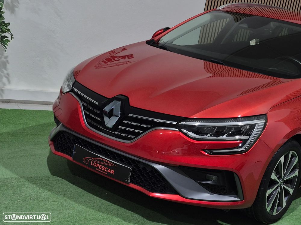 Renault Mégane Sport Tourer 1.5 Blue dCi R.S. Line - 4