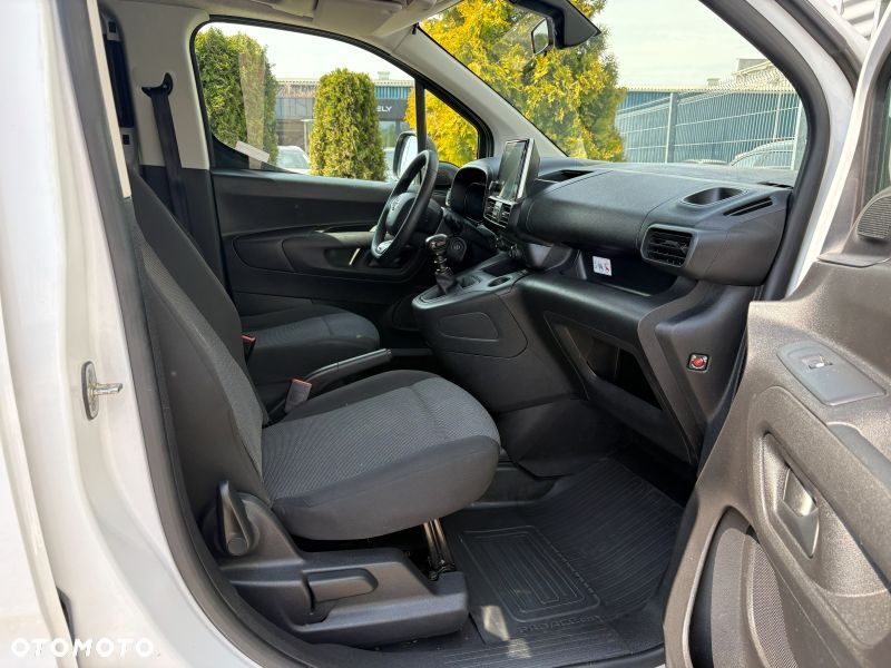 Toyota Proace City - 18