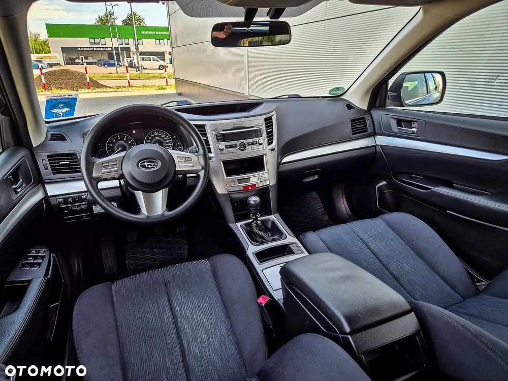 Subaru Legacy 2.0i Active - 38