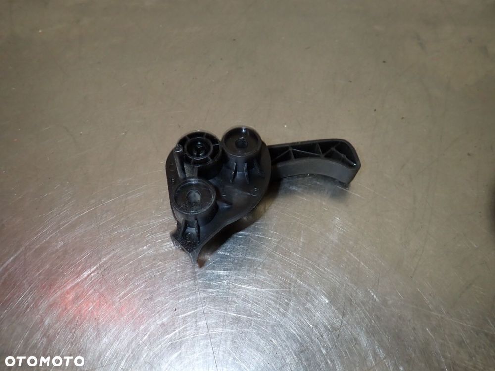 RĄCZKA OTWIERANIA MASKI HYUNDAI I10 II - 2