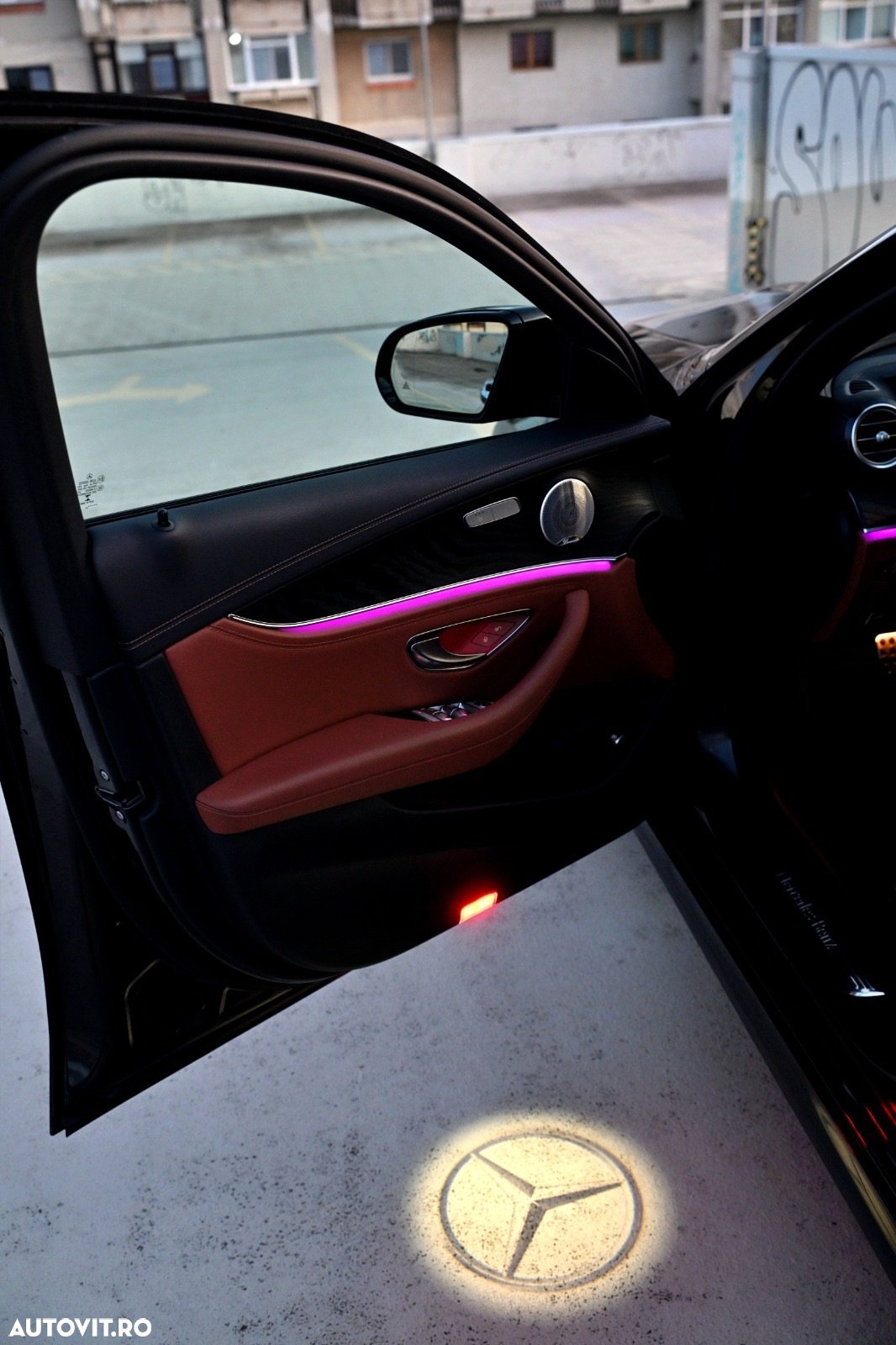 Mercedes-Benz E - 24