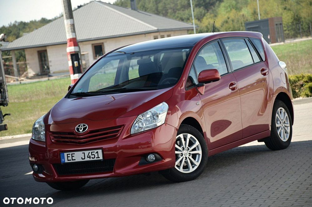 Toyota Verso - 7