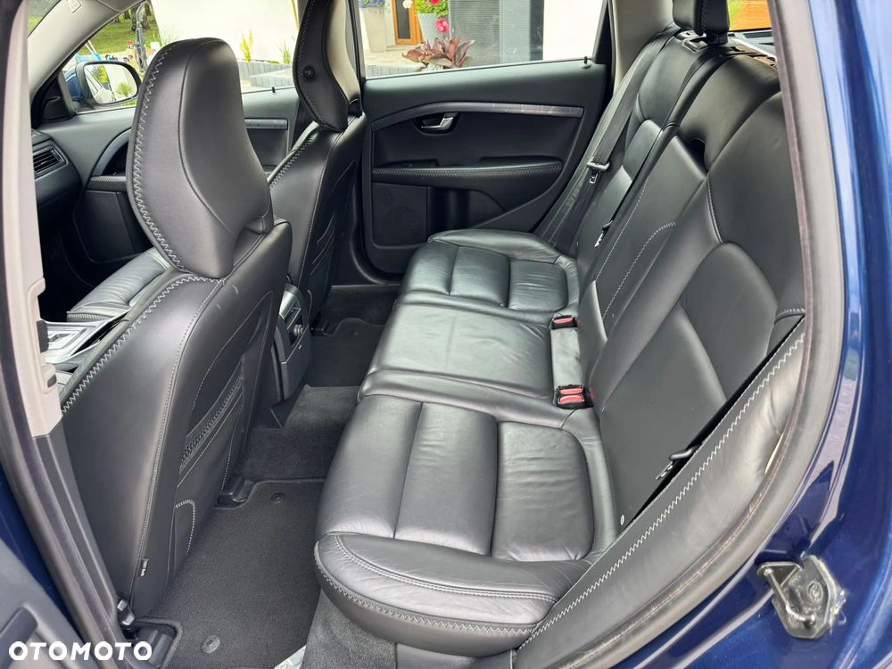 Volvo V70 - 9