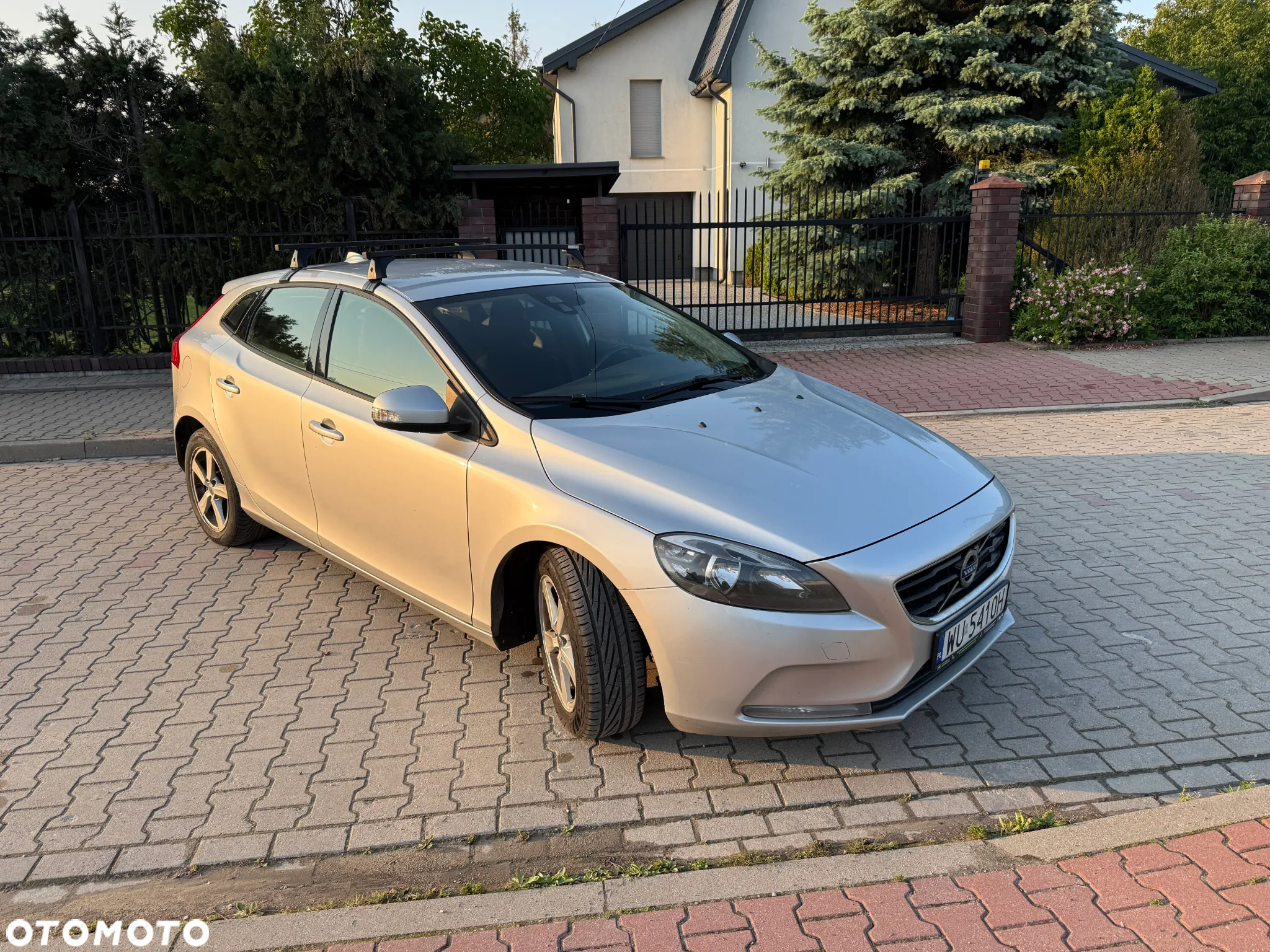 Volvo V40 D2 Momentum - 16