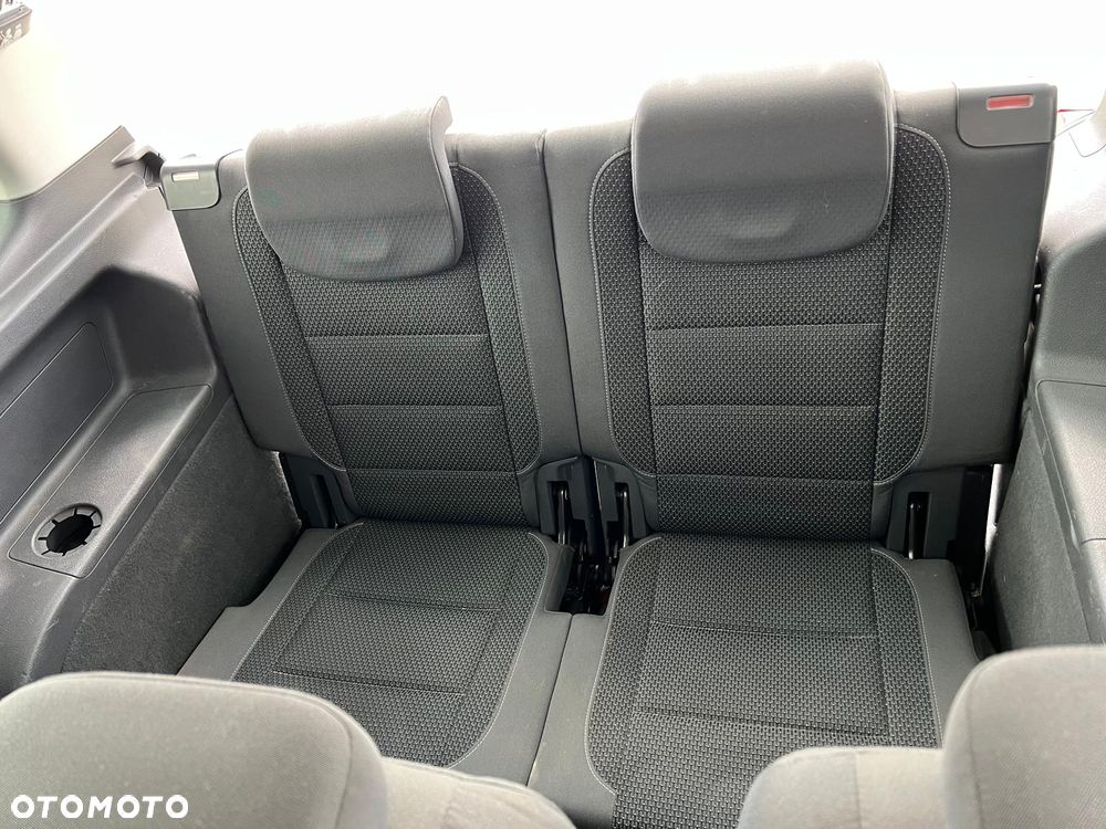 Volkswagen Touran 1.6 TDI DPF Comfortline - 5