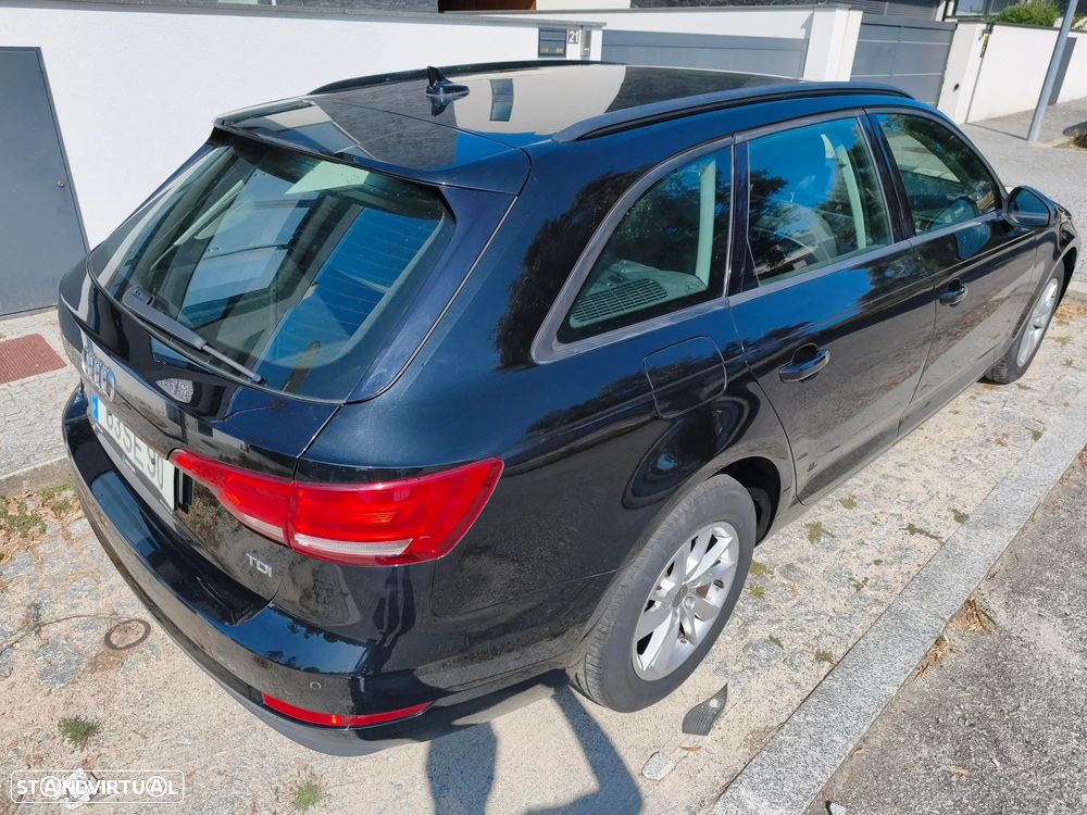 Audi A4 Avant 2.0 TDI Advance - 7
